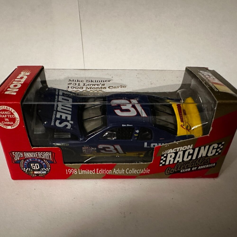 NASCAR 1998 Mike Skinner Lowes 1:64 Diecast